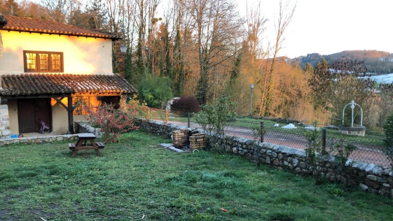 L'Oree Des Bois Courpiere 외부 사진
